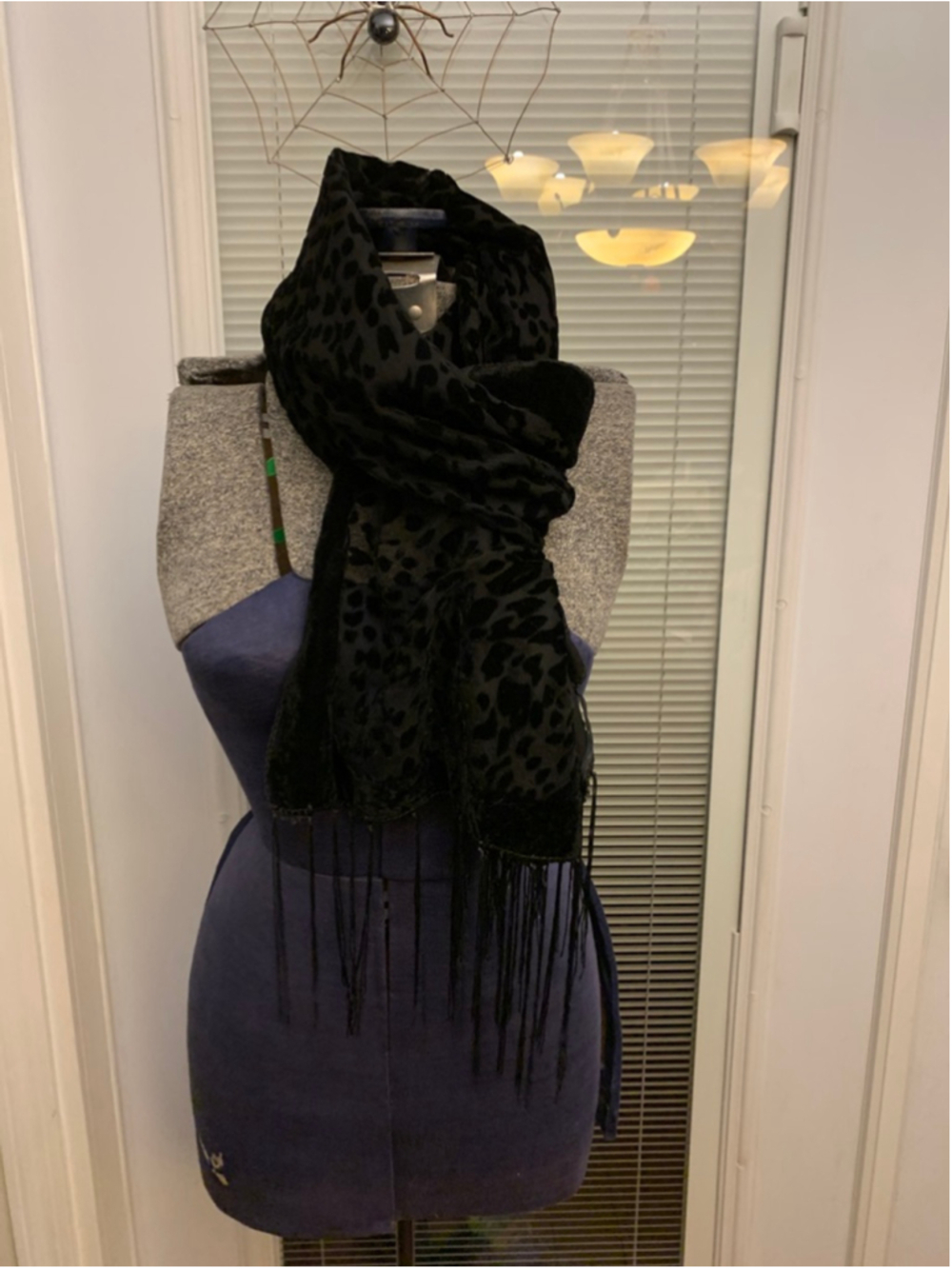 Women's Unbranded Black Leopard Print Velvet Scarf One Size